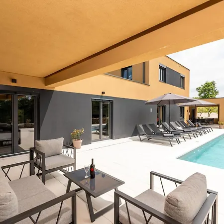 By Interhome Casa vacanze *